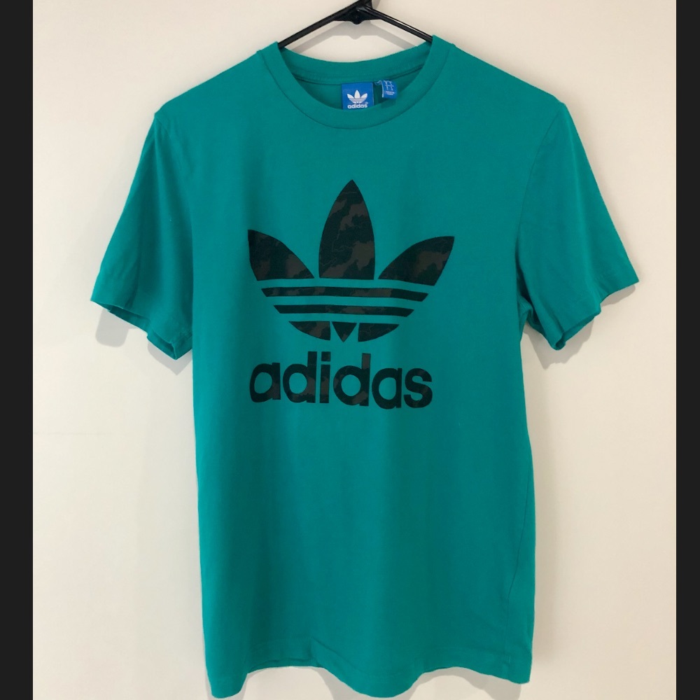 Adidas t shirt